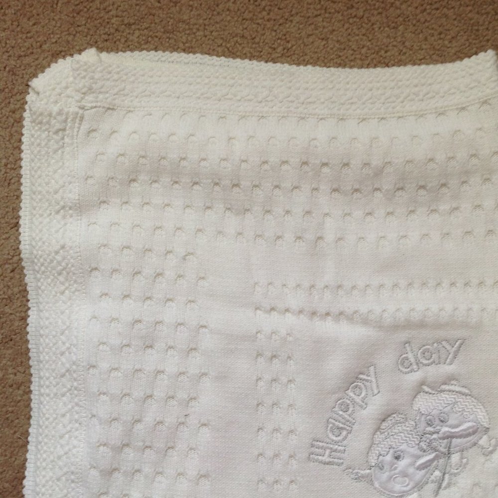 White Baby Boy Girl Receiving Blanket Christening Shower Gift Bedding - Picture 3 of 5